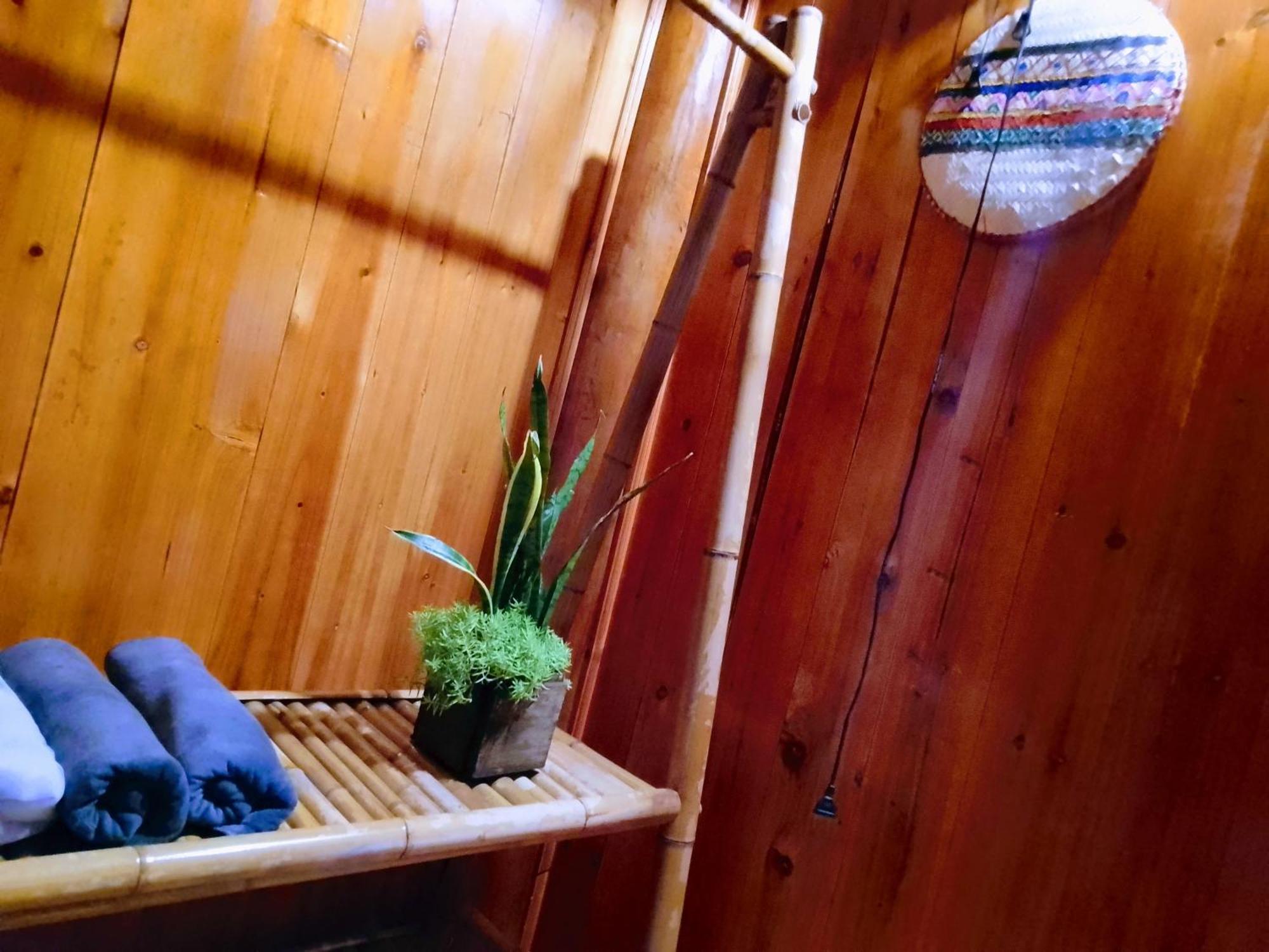 Surelee Homestay Шапа Номер фото