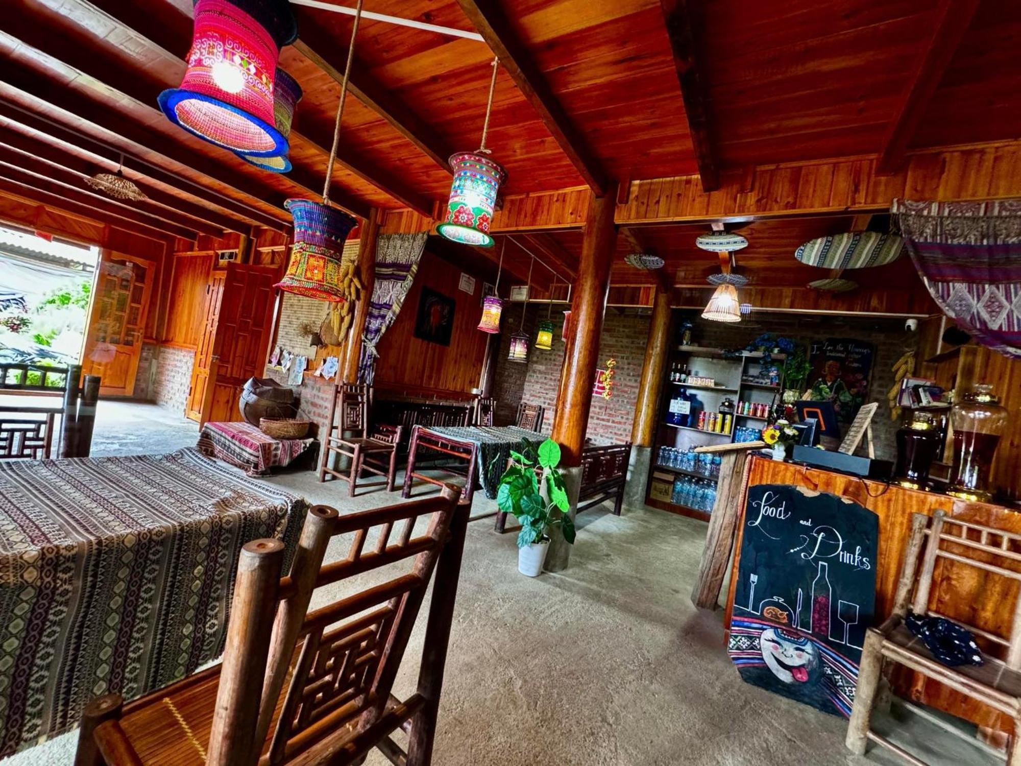 Surelee Homestay Шапа Экстерьер фото