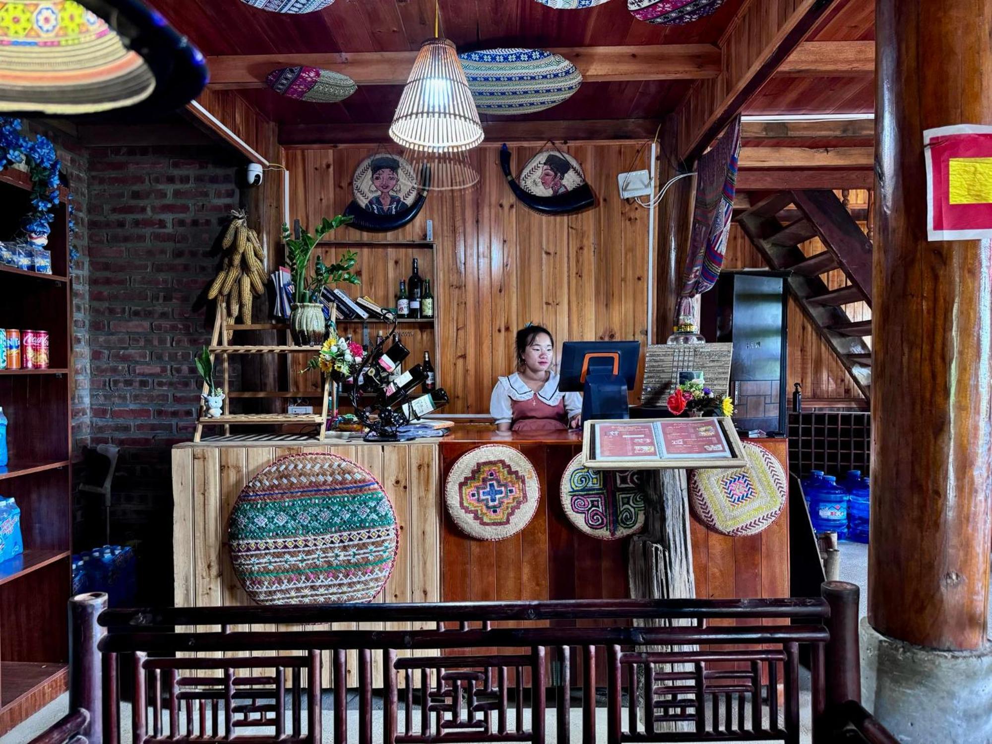 Surelee Homestay Шапа Экстерьер фото