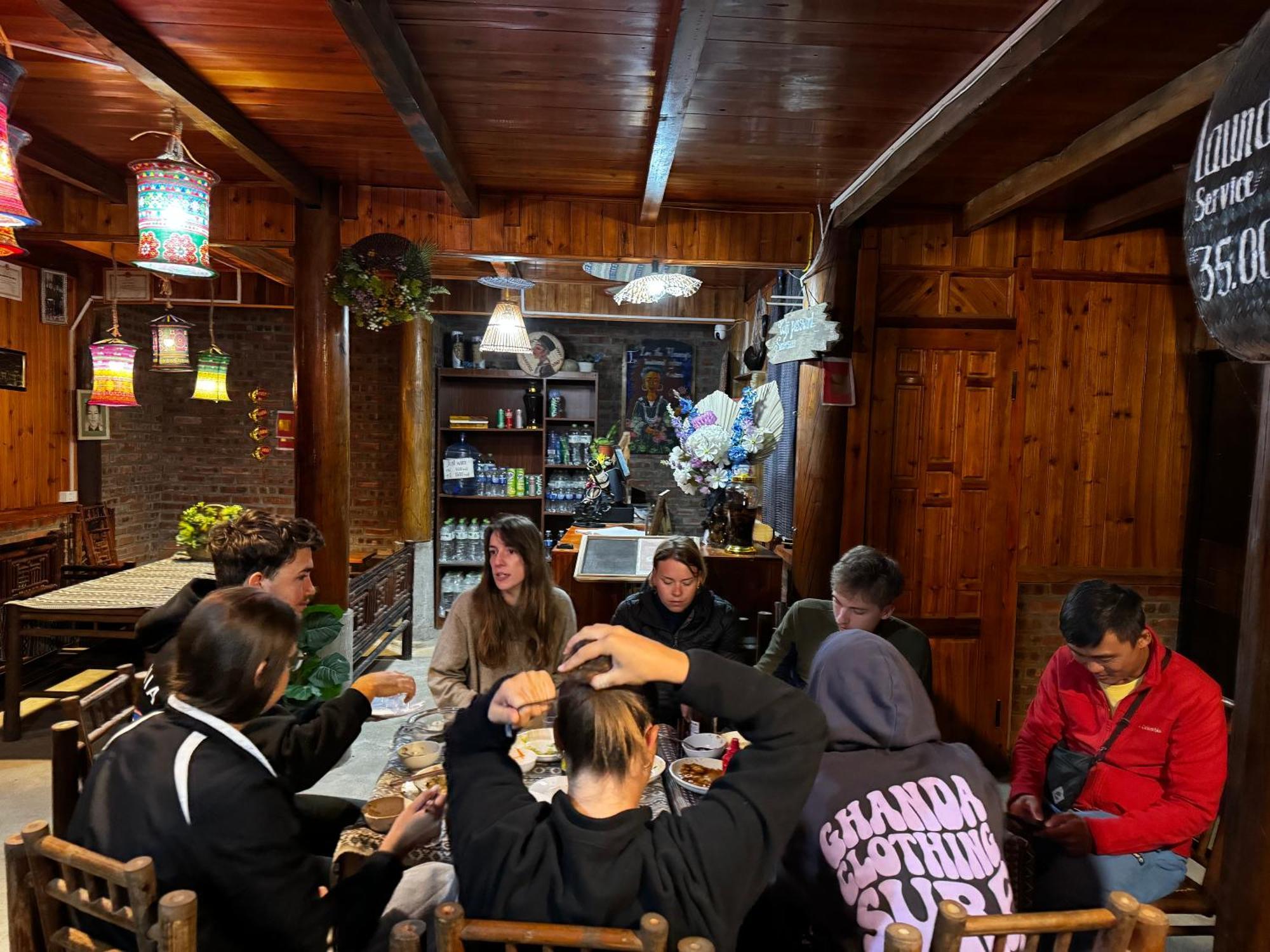 Surelee Homestay Шапа Экстерьер фото