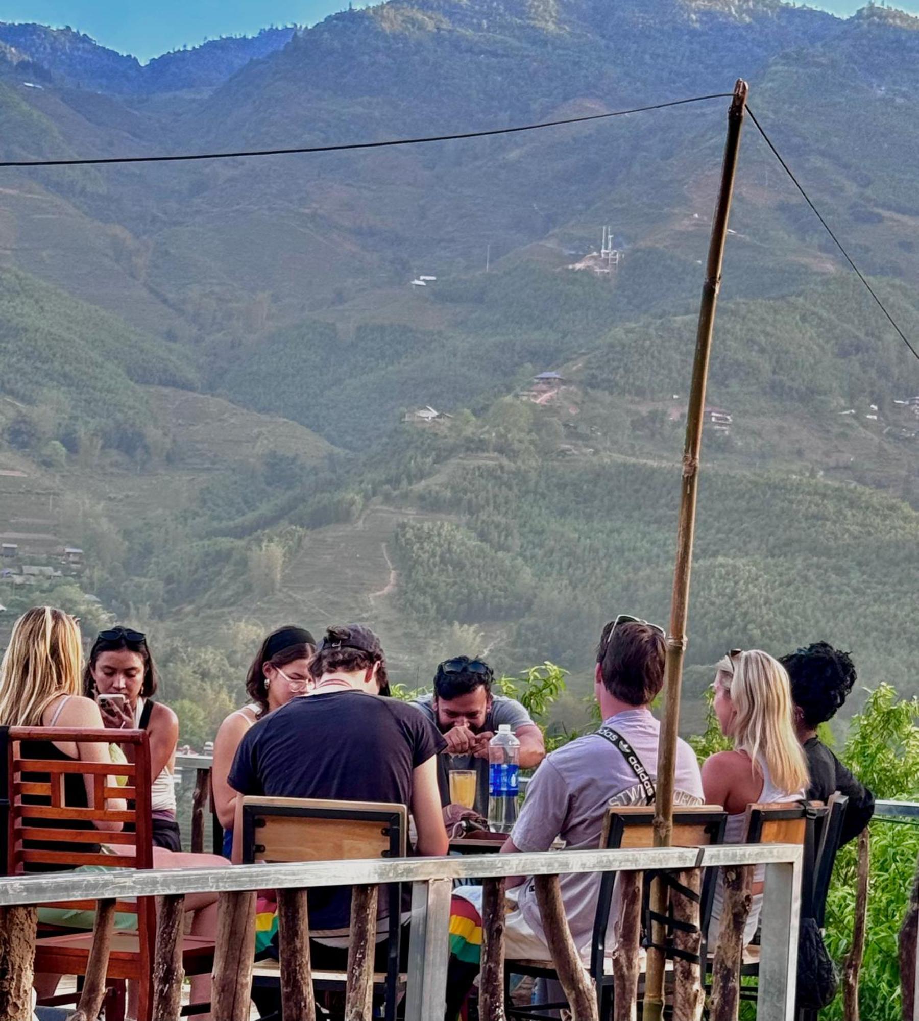 Surelee Homestay Шапа Экстерьер фото